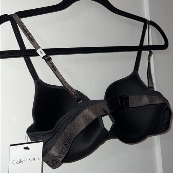 Calvin Klein Bra - Picture 1 of 3